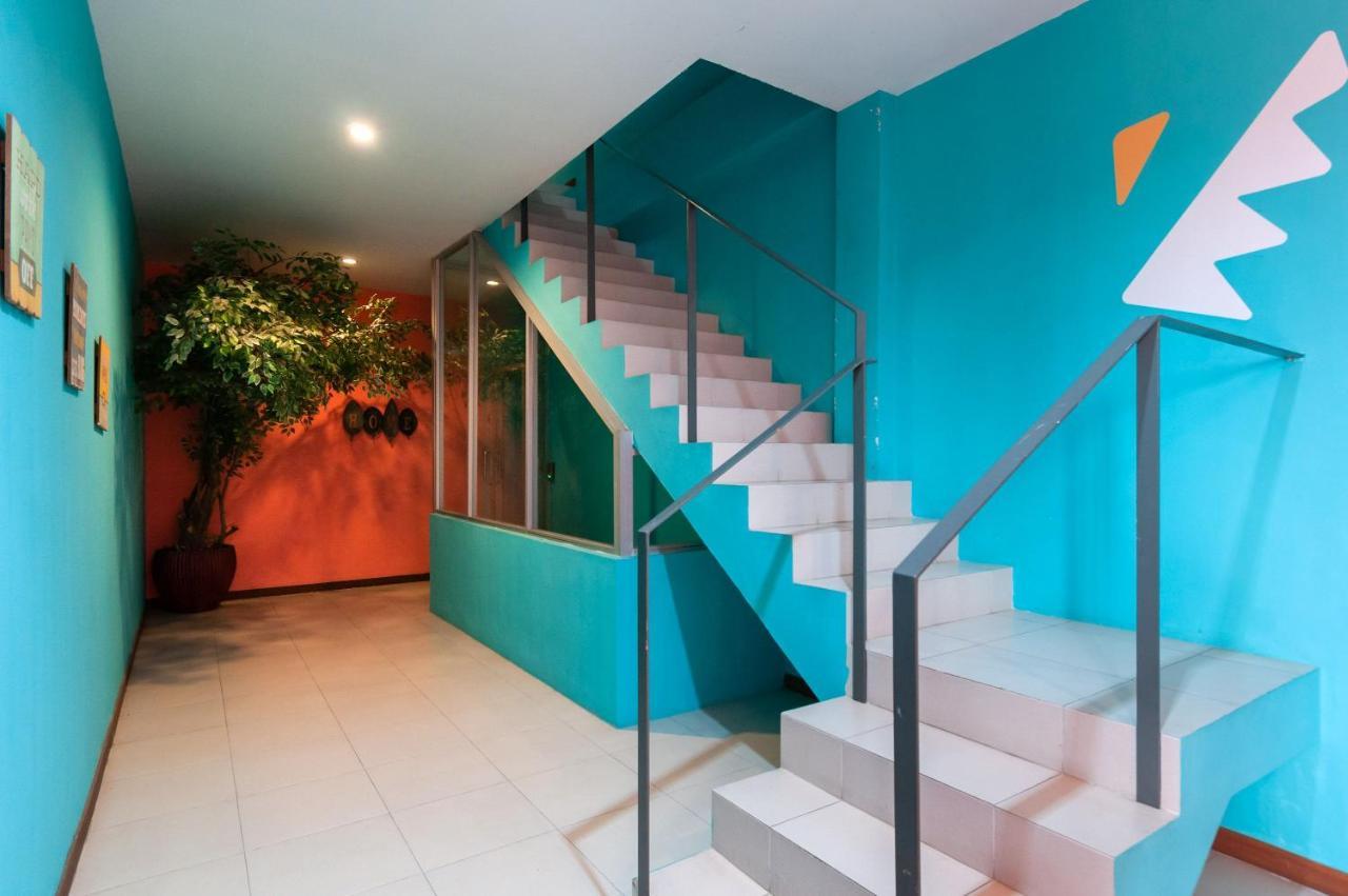 Sans Hotel Finest Medan Exterior foto