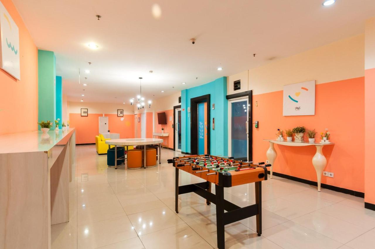 Sans Hotel Finest Medan Exterior foto